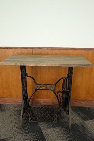 画像2: 足踏みミシンテーブル（SEWING）