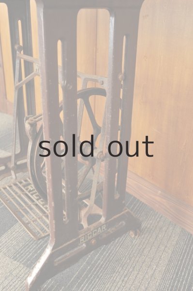 画像4: 足踏みミシンテーブル(RICCAR)＊outlet＊ (4)