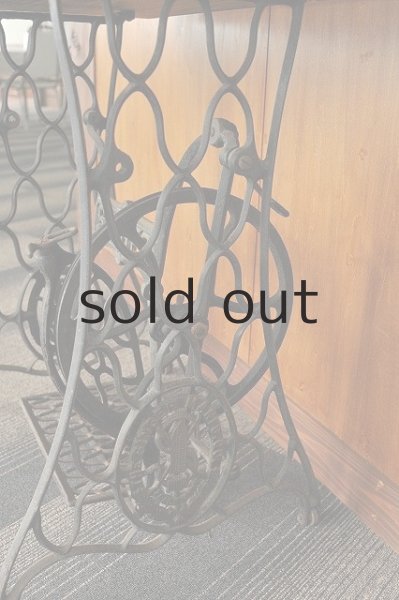 画像5: 足踏みミシンテーブル(SINGER) (5)