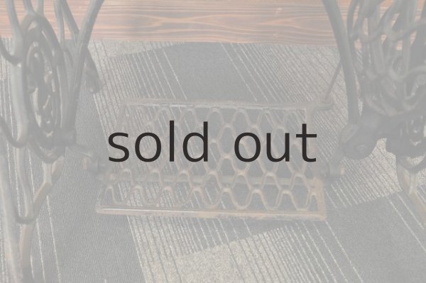 画像3: 足踏みミシンテーブル(SINGER） (3)